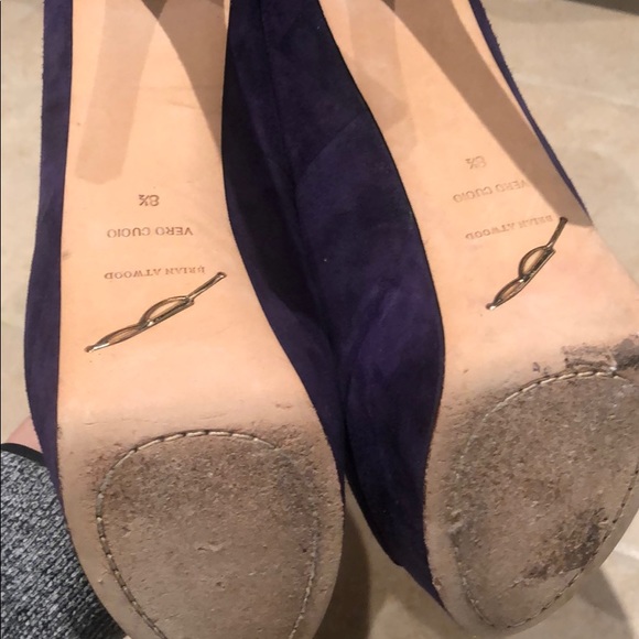 Gently used Brian Atwood heels Sz.8.5 - Picture 4 of 4